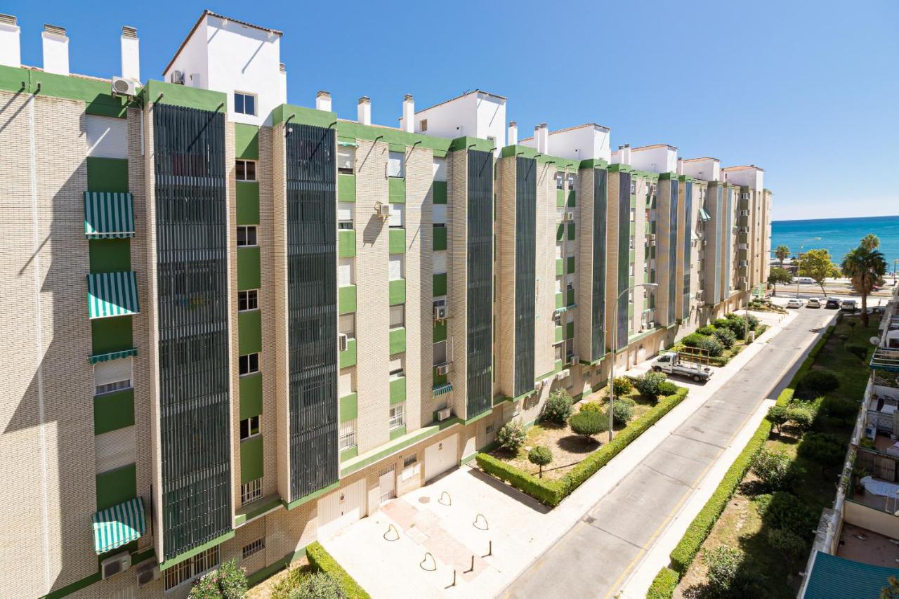 Sea & Wave Mendoza Apartment Malaga Exterior photo